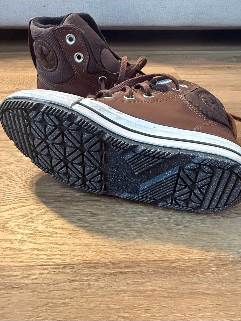 Converse Kids Brown leather High-Top Sneakers with White Toe